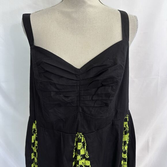 Torrid Beetlejuice Mini Sweetheart Godet Skater Dress Size 1X Plus - Picture 3 of 9